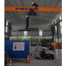 Bảo dưỡng cầu trục 5 tấn treo